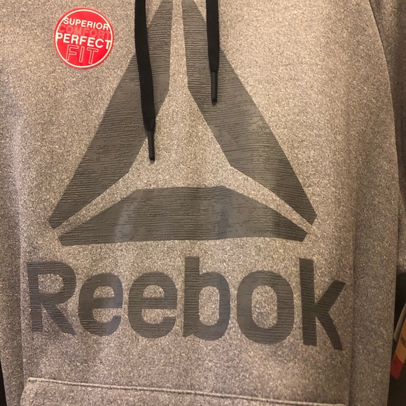 💥New Reebok Workout Ready Pullover - Picture 3 of 6